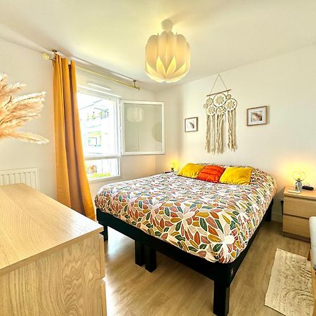 L'Atelier Chic - Wifi Fibre - Parking Privee - Balcon - Netflix Apartment Lanester Exterior photo